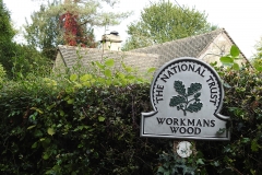 National Trust sign at entrance to Workmans Woods